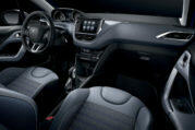 фото-1 Peugeot 208 